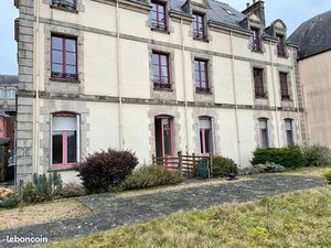 Bureaux 131 m² QUIMPER