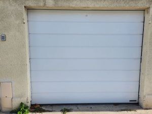 Garage fermé 20 m2