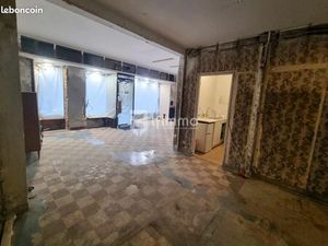 Local commercial 150 m² Melun