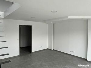 Local d'activité 400 m²