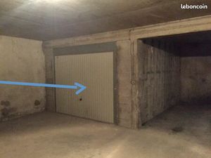 Vends parking/box fermé double à Sèvres (92310)