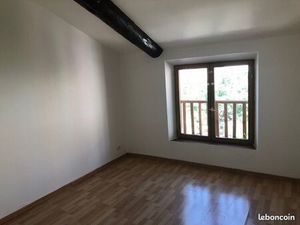 T3 centre ville Laragne