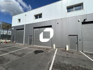 Local d'activité 360 m²