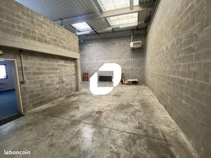 Local d'activité 125 m²
