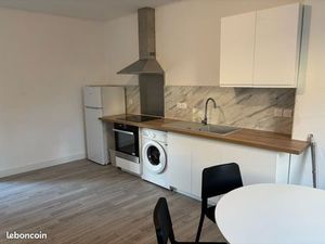 Grand appartement T2 meublé