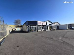 Local commercial 122 m² Orange