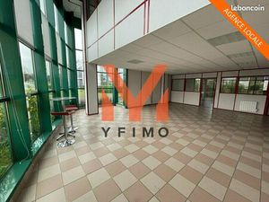 Bureaux 284 m²