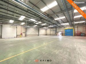 Local d'activité 767 m²