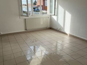 Maison 4 chambres avec jardin et garage – Lécluse (59259)