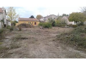 Terrain constructible 2200m2