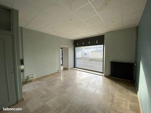 Local commercial 67 m²