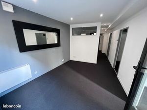 Local commercial à usage de bureaux – Nantes Dobrée