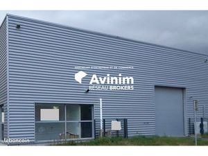 Local 886 m² Chambéry