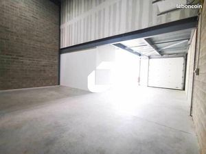 Local d'activité 200 m²