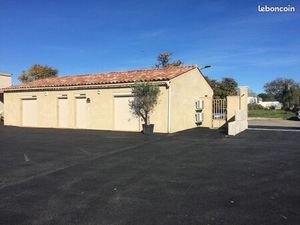 Bureaux ou commerce ou profession libérale