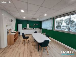 Bureaux 173 m² LA ROCHE SUR YON
