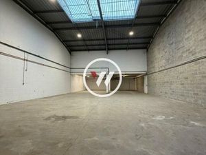 Local d'activité 470 m²