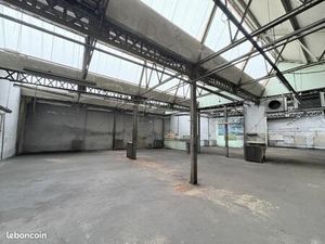 Local commercial 440 m²