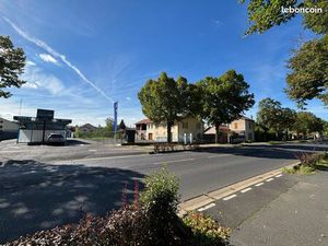 Local professionnel 140 m2