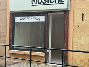 Local commercial 18 m² Charlieu