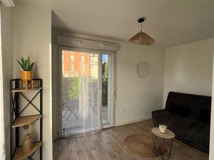 Appartement studio meublé