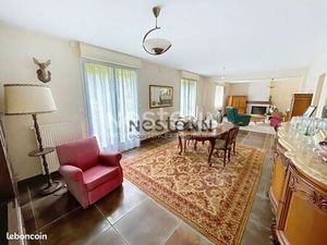 Maison 6 pièces 215 m²