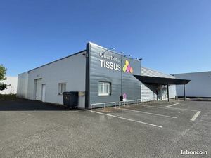 Local commercial 500 m² Mulsanne