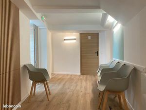 Cabinet dans un centre paramédical neuf de 13 5m2 en plein centre de Linselles