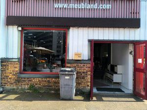 Local commercial 761 m² Droit au bail à vendre – Entrée des Mureaux