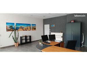 Auray bureau a louer