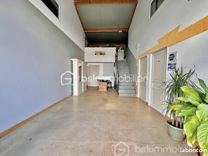Local commercial 280 m²