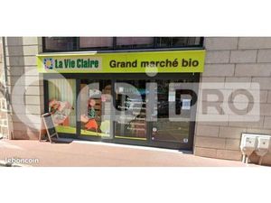 Local commercial 200 m²