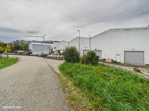Entrepôt 226 m² Le Bourget-du-Lac