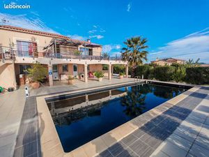 Villa 6 pièces + maison individuelle