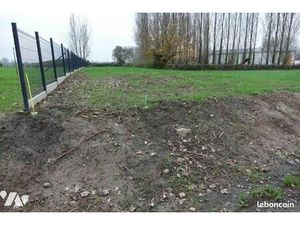 Terrain 1349 m² BOURECQ
