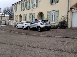 Appartement avec petit jardin