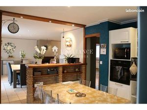 Maison 6 pièces 153 m²