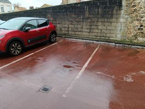 Place de parking 56 rue des pipots