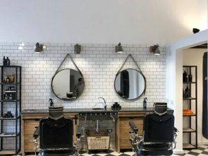 LOT local  habitation  garage  annexe 300m2