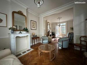 Maison 11 pièces 250 m²