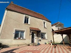 Maison avec une belle dépendance