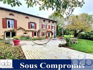 Ferme 10 pièces 275 m²