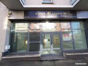 Local commercial 113 m²