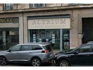 Local commercial 55 m² LILLE