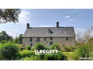 Maison 8 pièces 300 m²