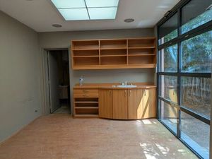 Local professionnel - Place Jules Guesde