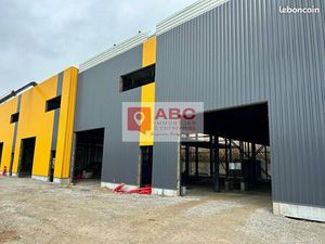 Local d'activité 1 134 m²