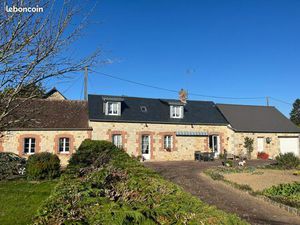 A vendre lot de 2 maisons mitoyennes
