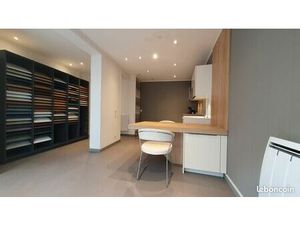 Local commercial 25 m² centre bourg