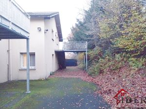 Appartement 85 m2 avec terrain privatif et garage